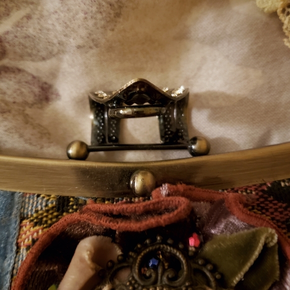 Velvet Patchwork Costume Victorian Clasp Handbag - Picture 7 of 8